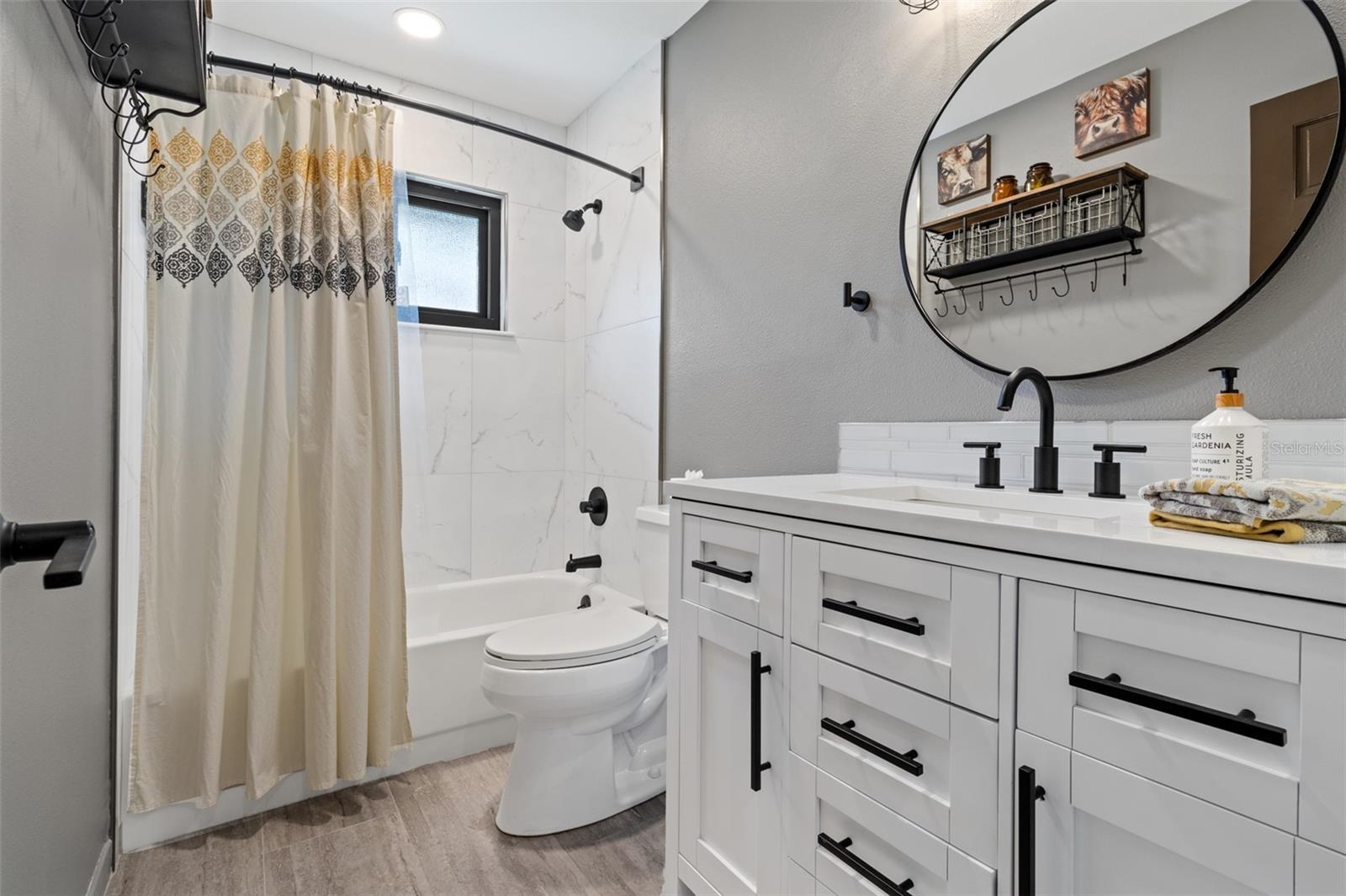 FRANCES ARBOR VILLAS - Residential Lease