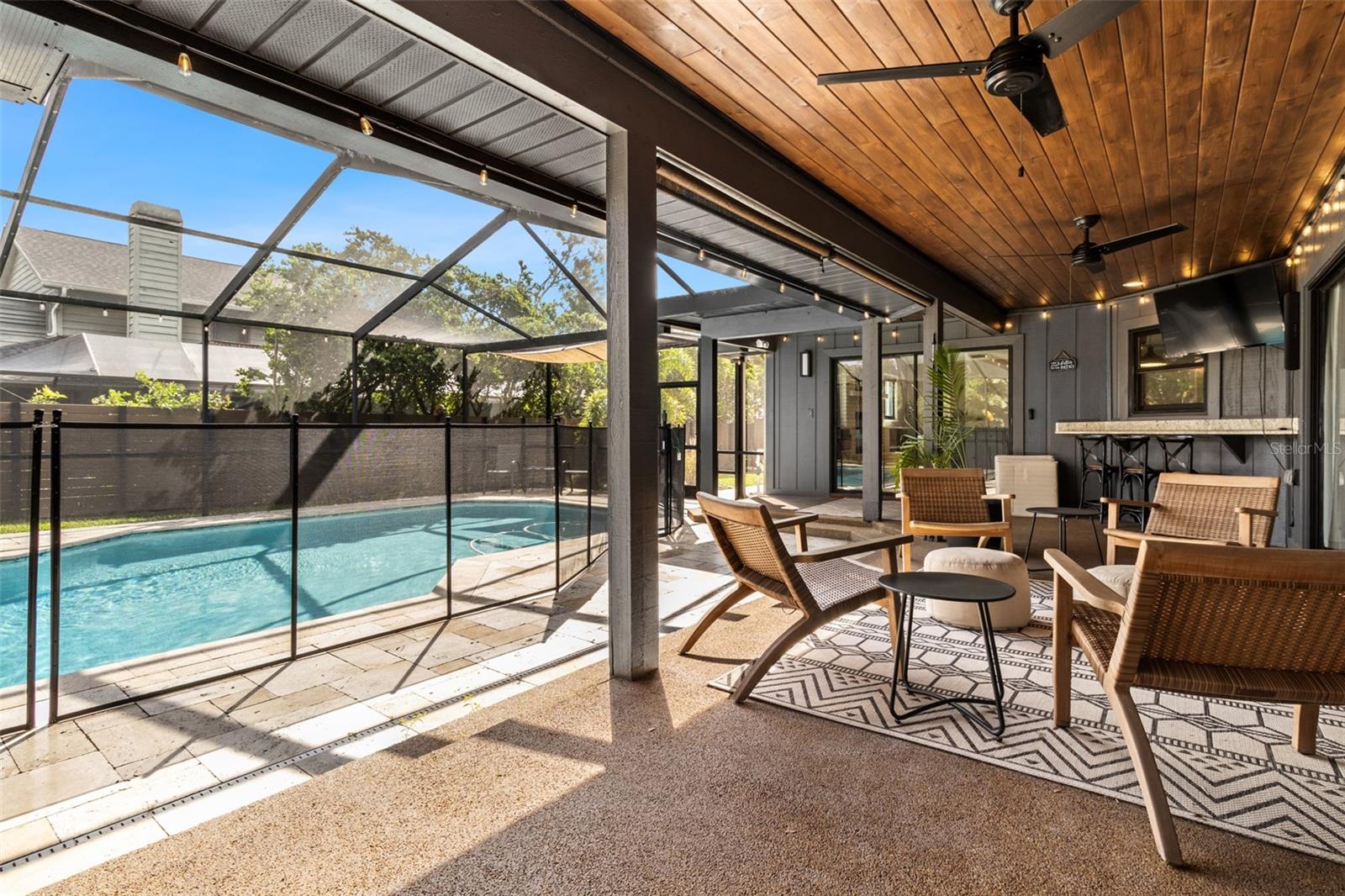 FRANCES ARBOR VILLAS - Residential Lease