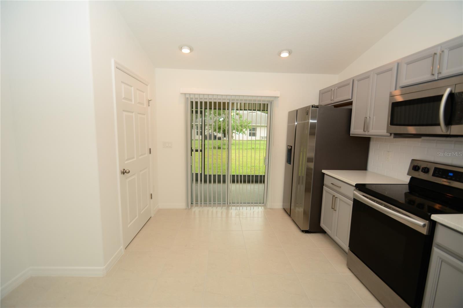 SEMINOLE WOODS - Residential Lease