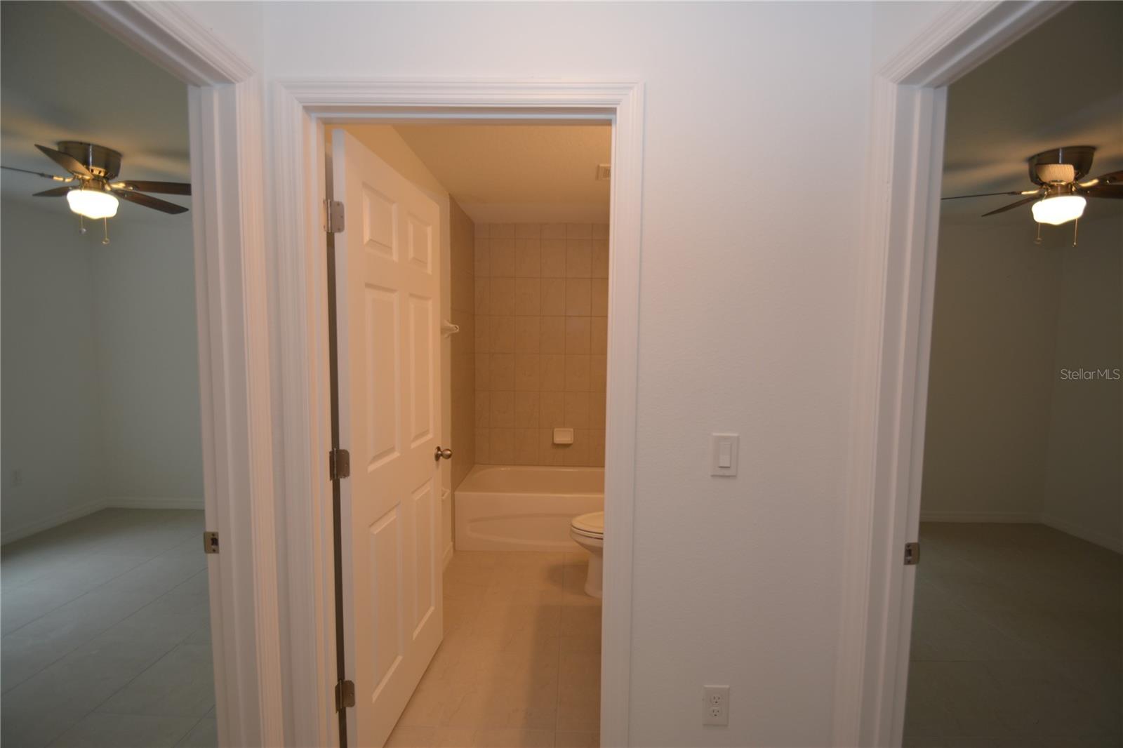 SEMINOLE WOODS - Residential Lease