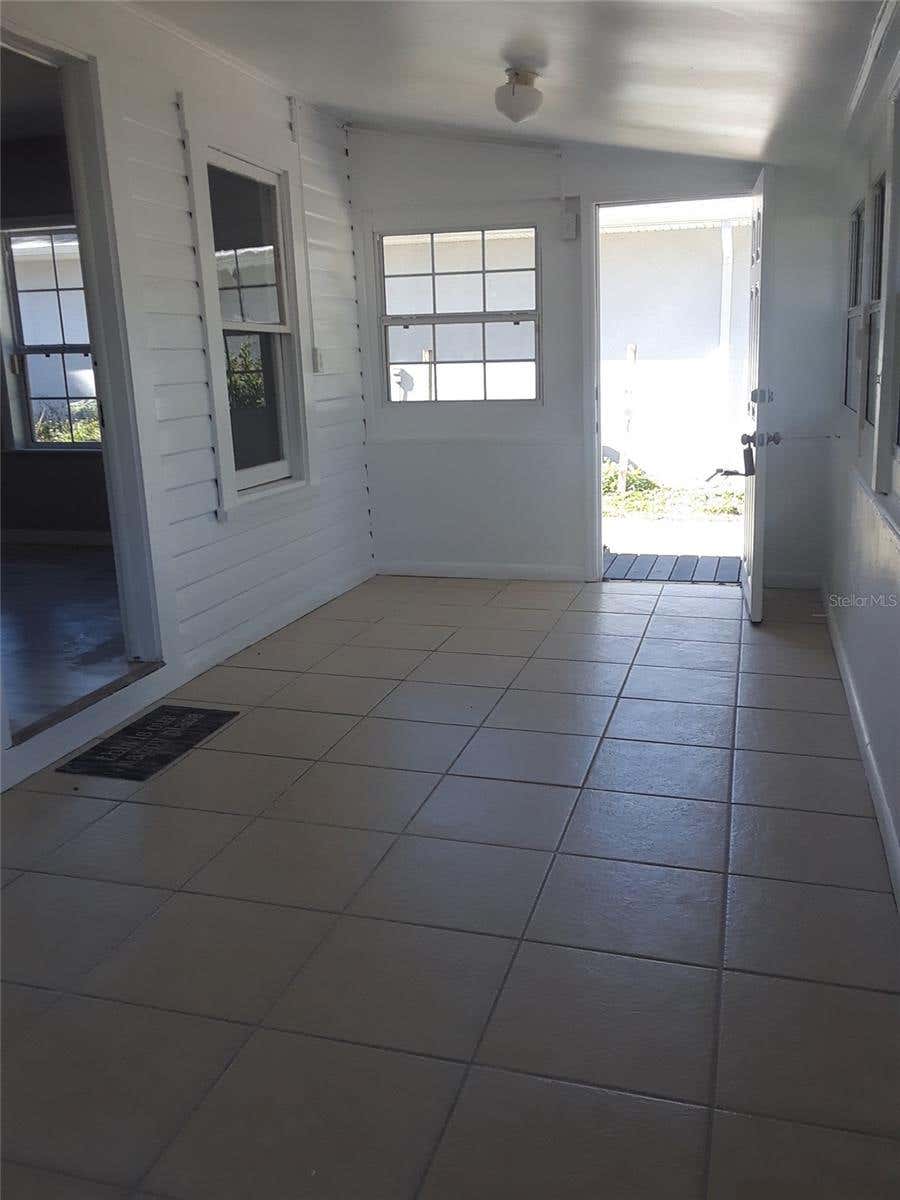 Photo of 2012 E Grant Avenue, Orlando, FL 32806 (MLS # O6437050)