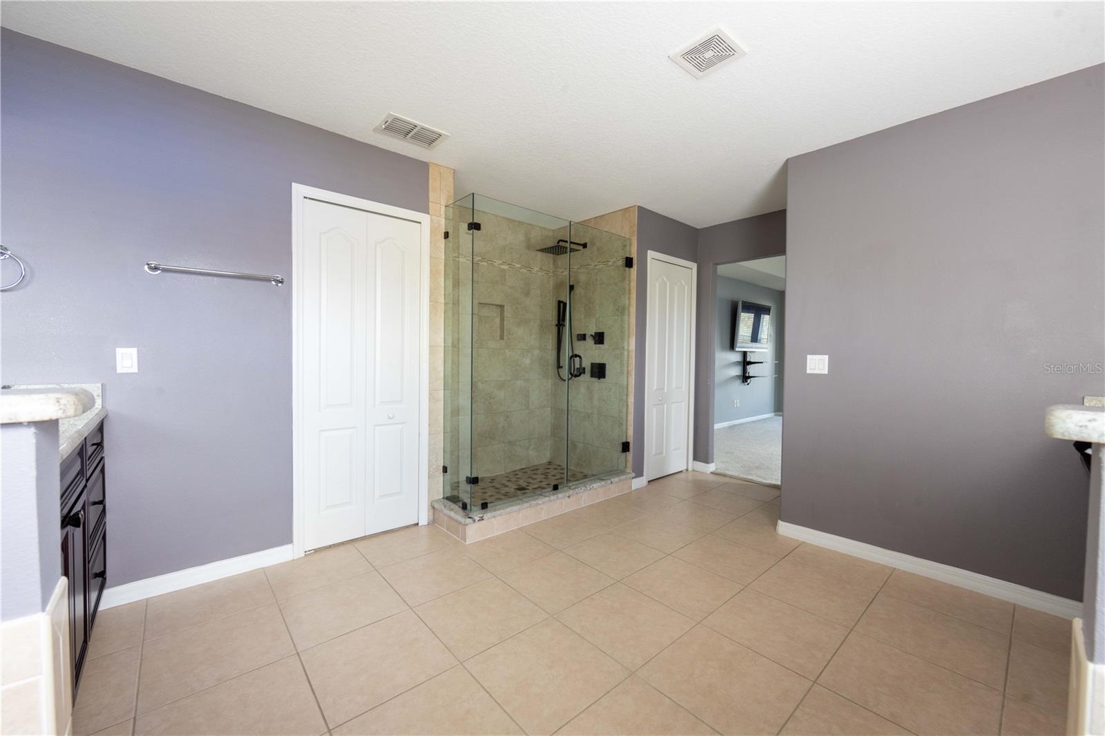 LEGACY A-H - Residential