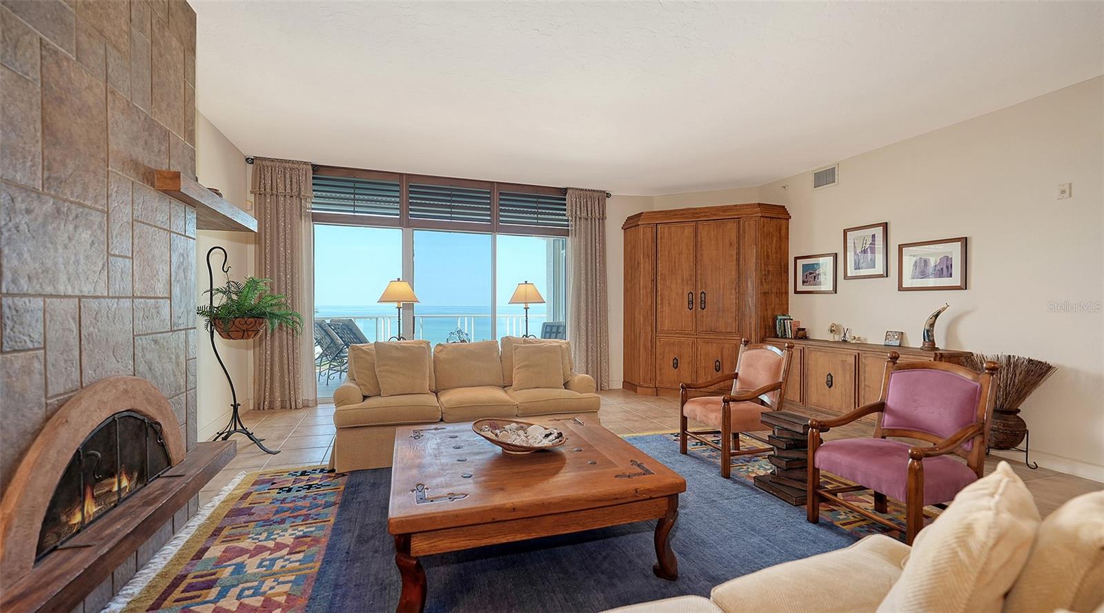 VILLA DI LANCIA PH 1 - Residential
