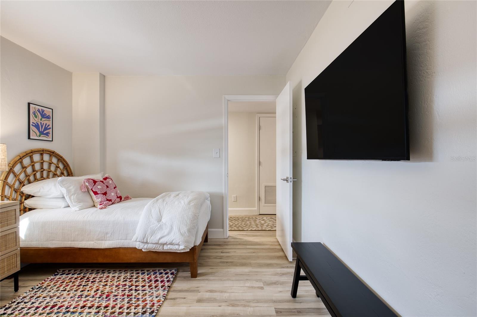 3100 OCEAN SHORE BOULEVARD 1060