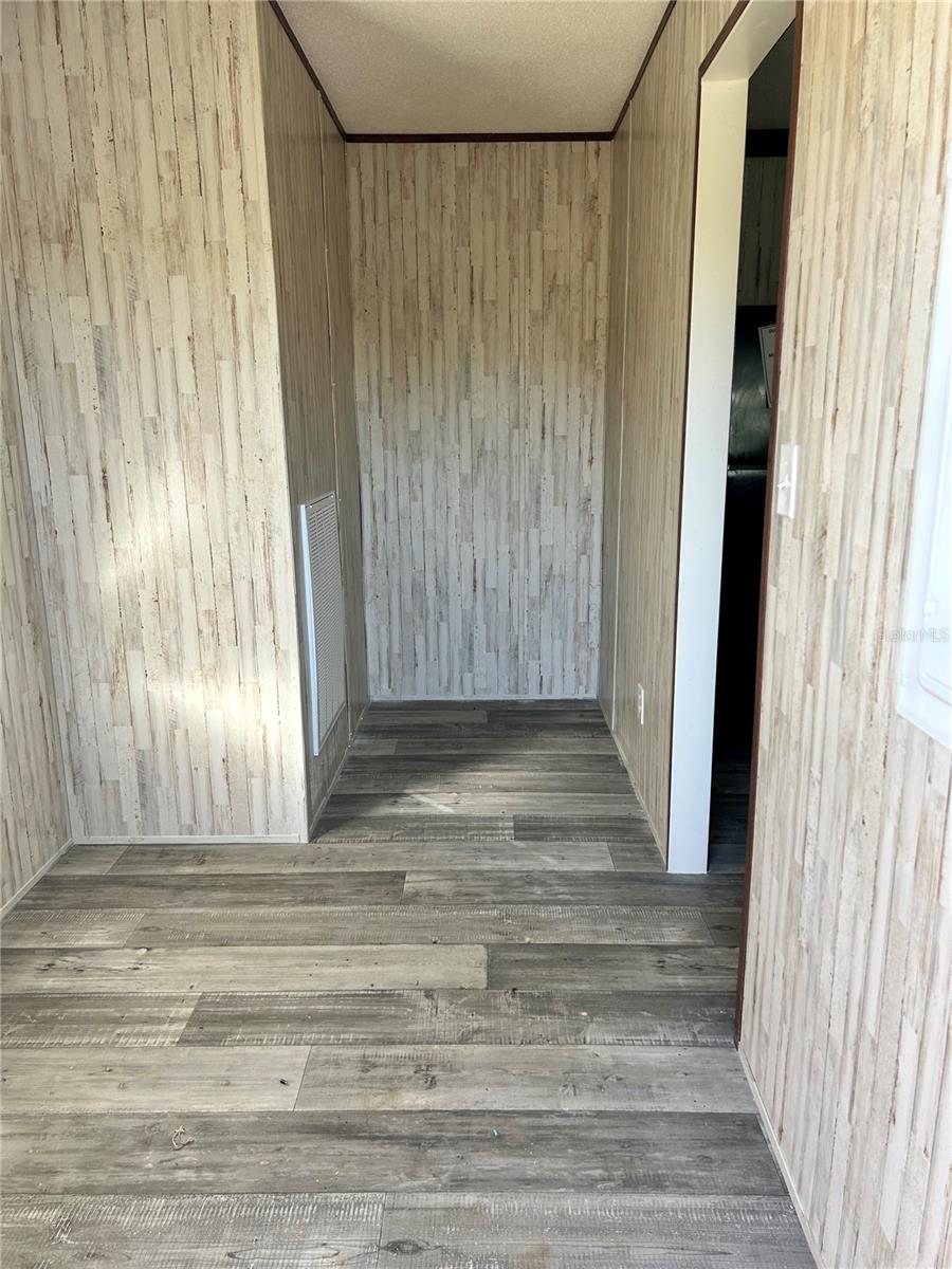 SILVER SPRINGS - Residential