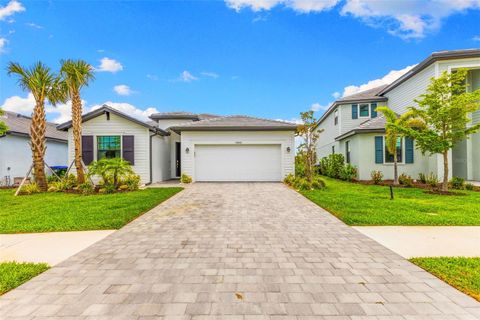 10868 SUN DROP STREET VENICE FL 34293