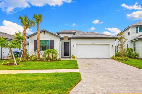 10868 SUN DROP STREET VENICE FL 34293
