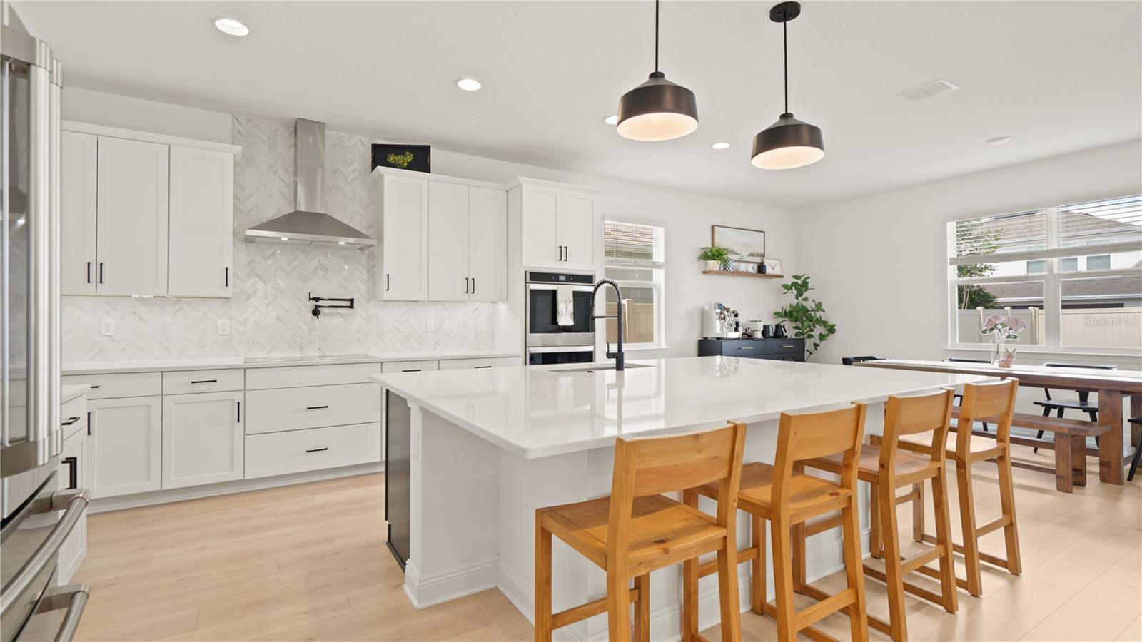 LAKESIDE/HAMLIN - Residential