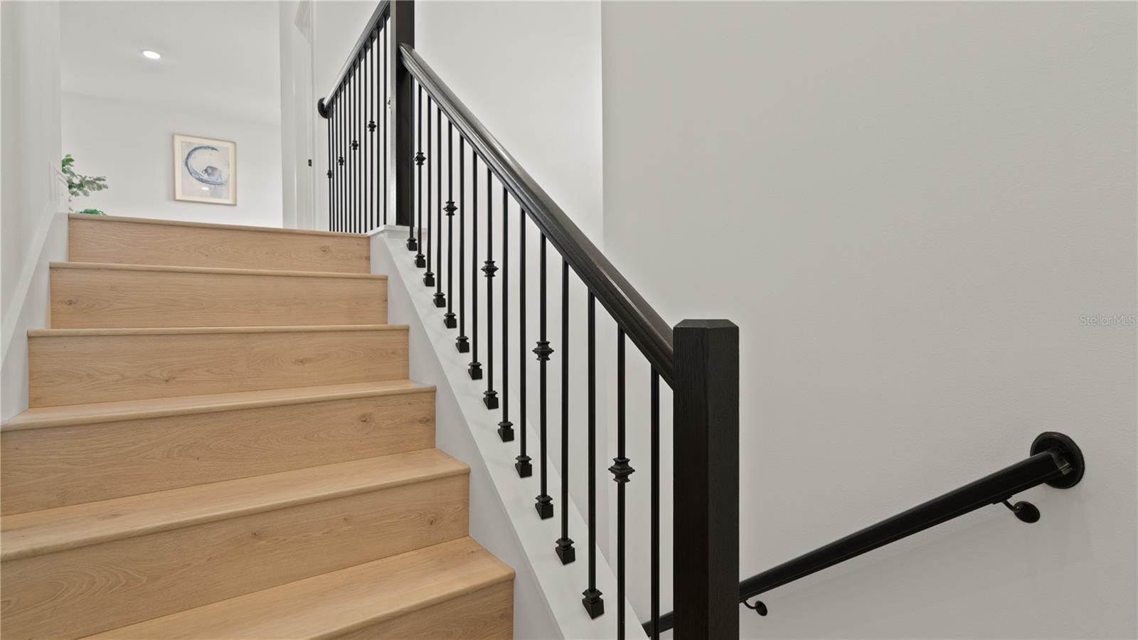 LAKESIDE/HAMLIN - Residential