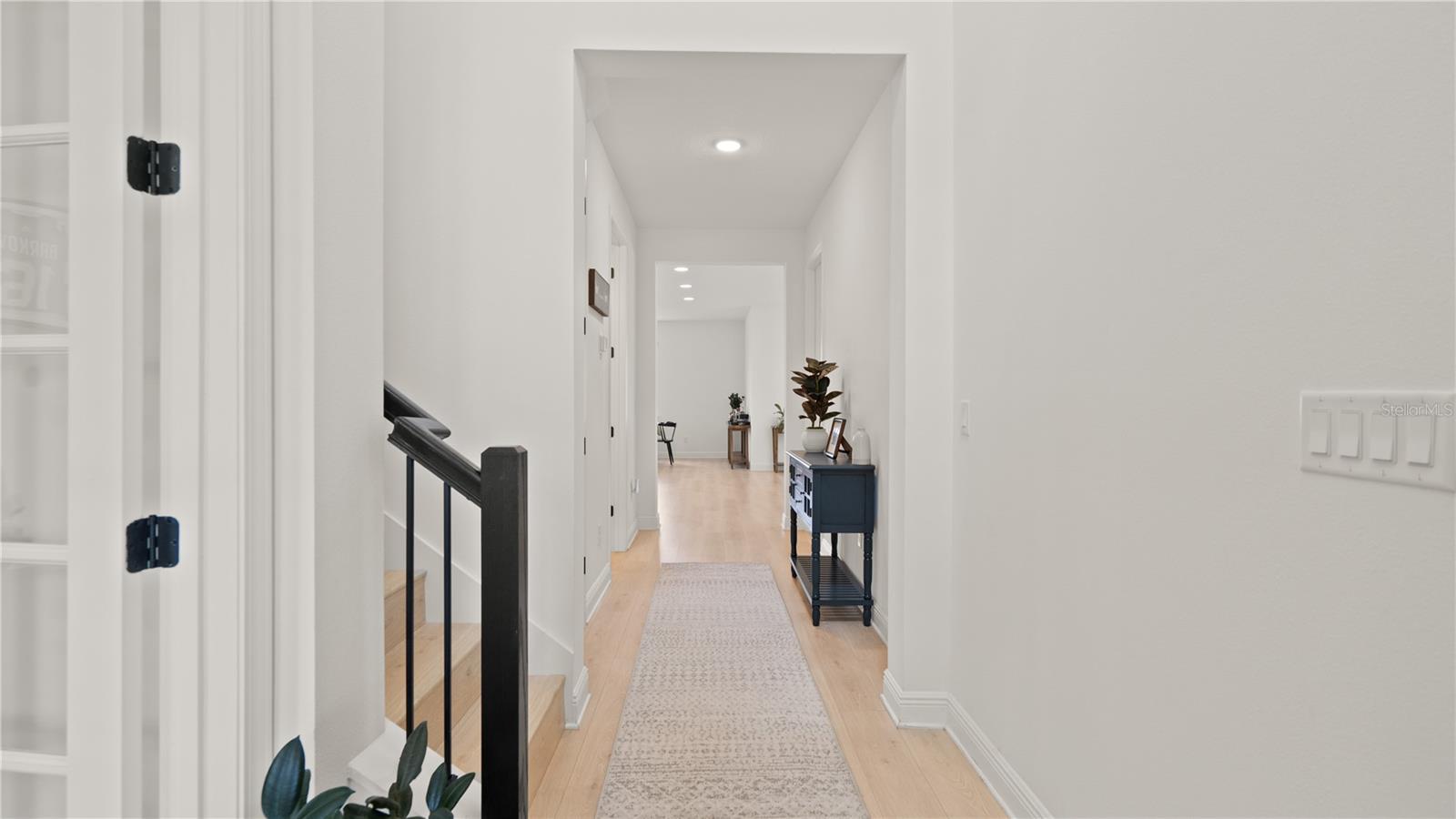 LAKESIDE/HAMLIN - Residential