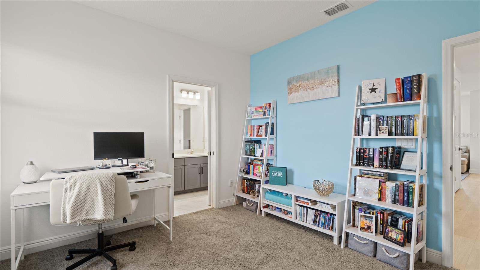 LAKESIDE/HAMLIN - Residential