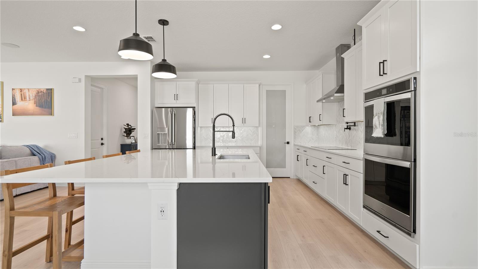 LAKESIDE/HAMLIN - Residential