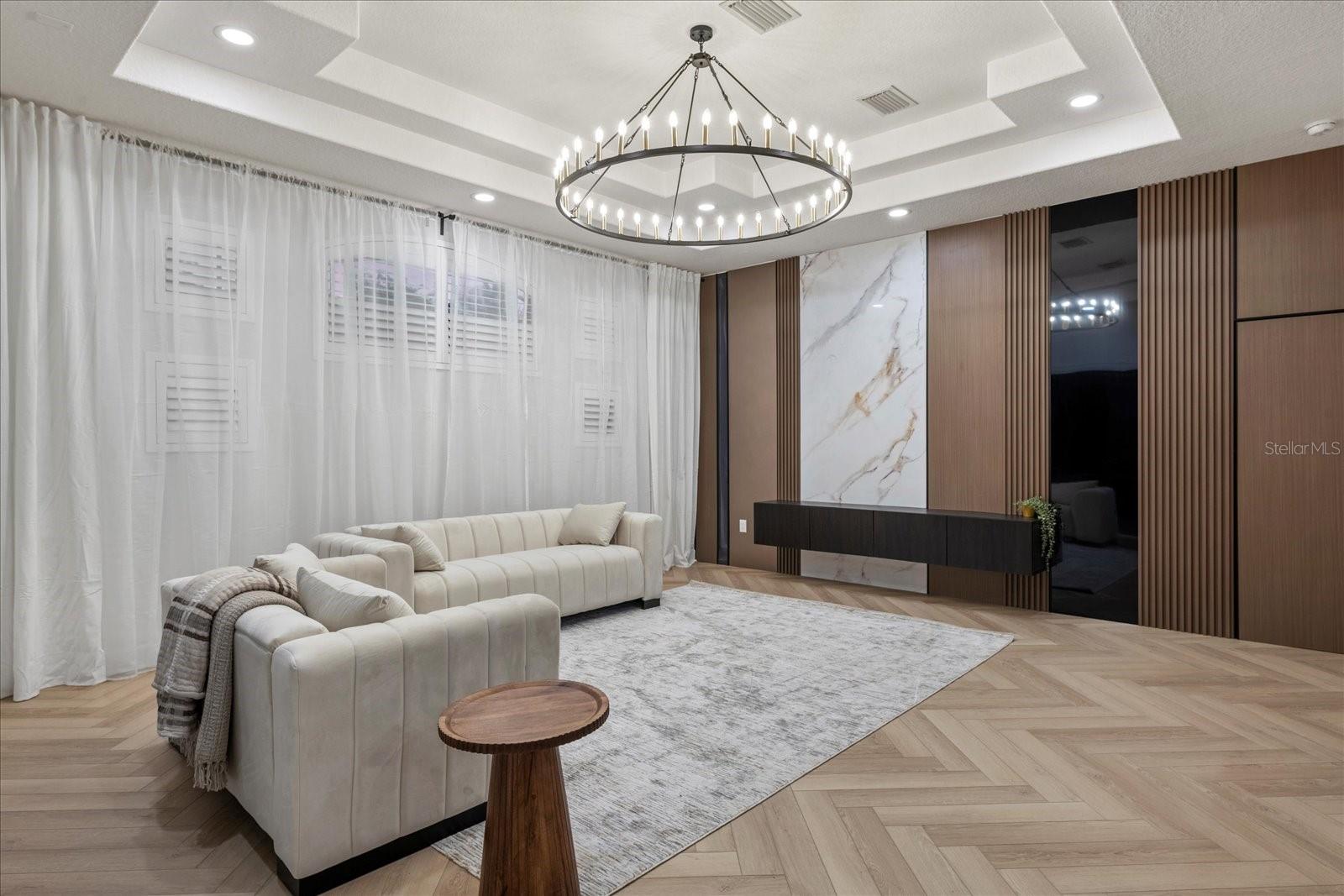 5176 JASMINE WAY
