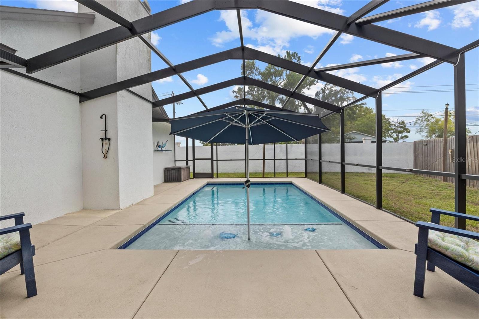 CHATSWORTH - Residential