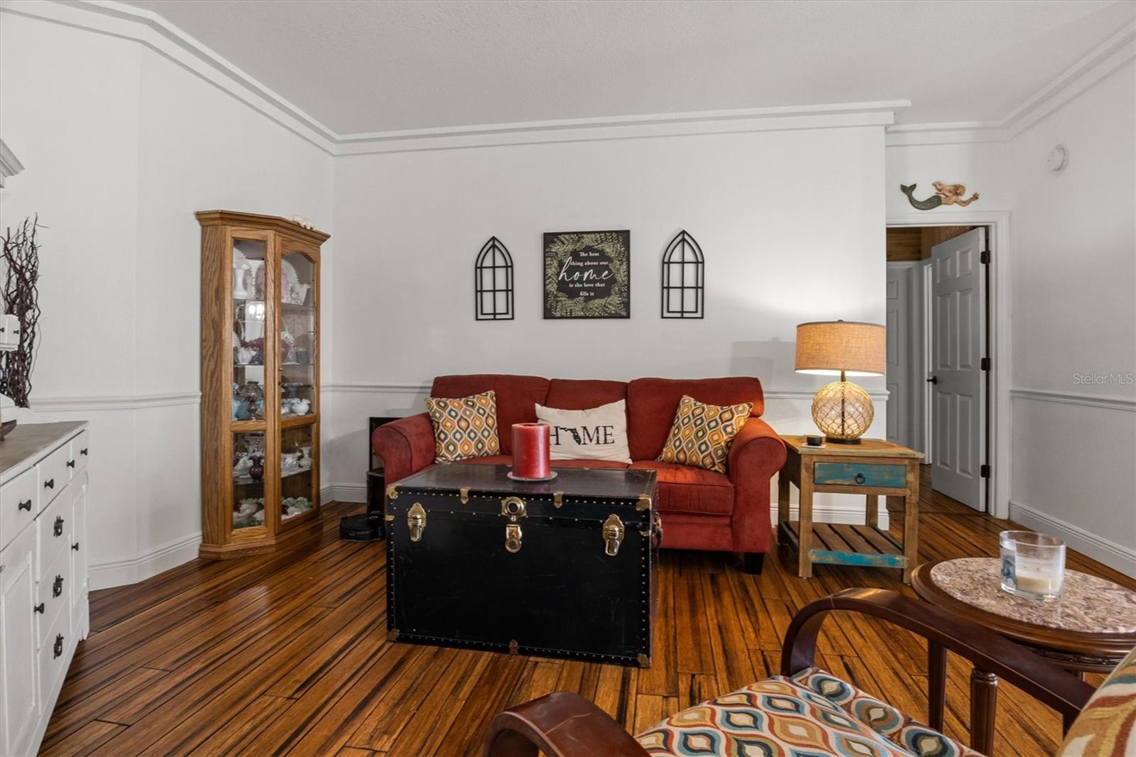 CHATSWORTH - Residential