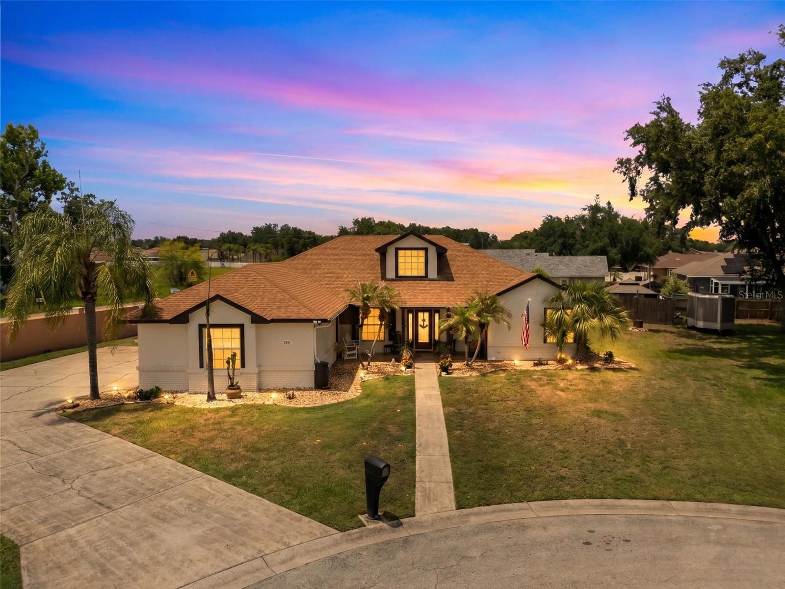 CHATSWORTH - Residential