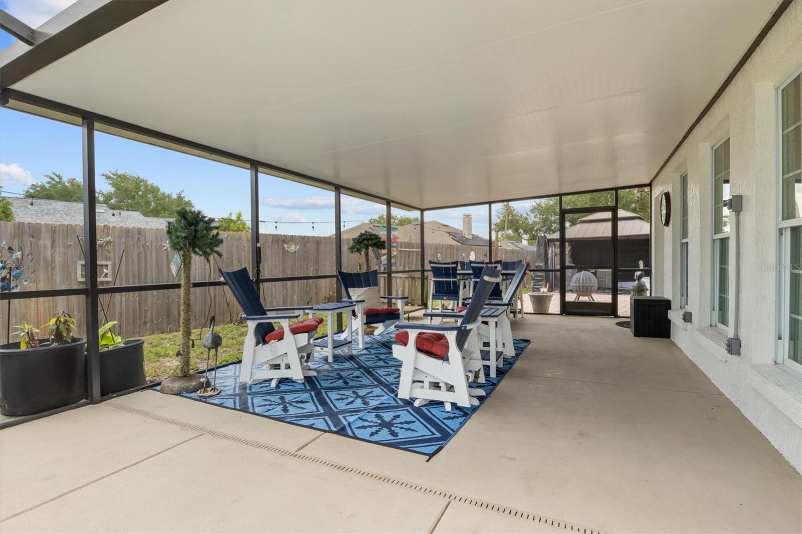 CHATSWORTH - Residential