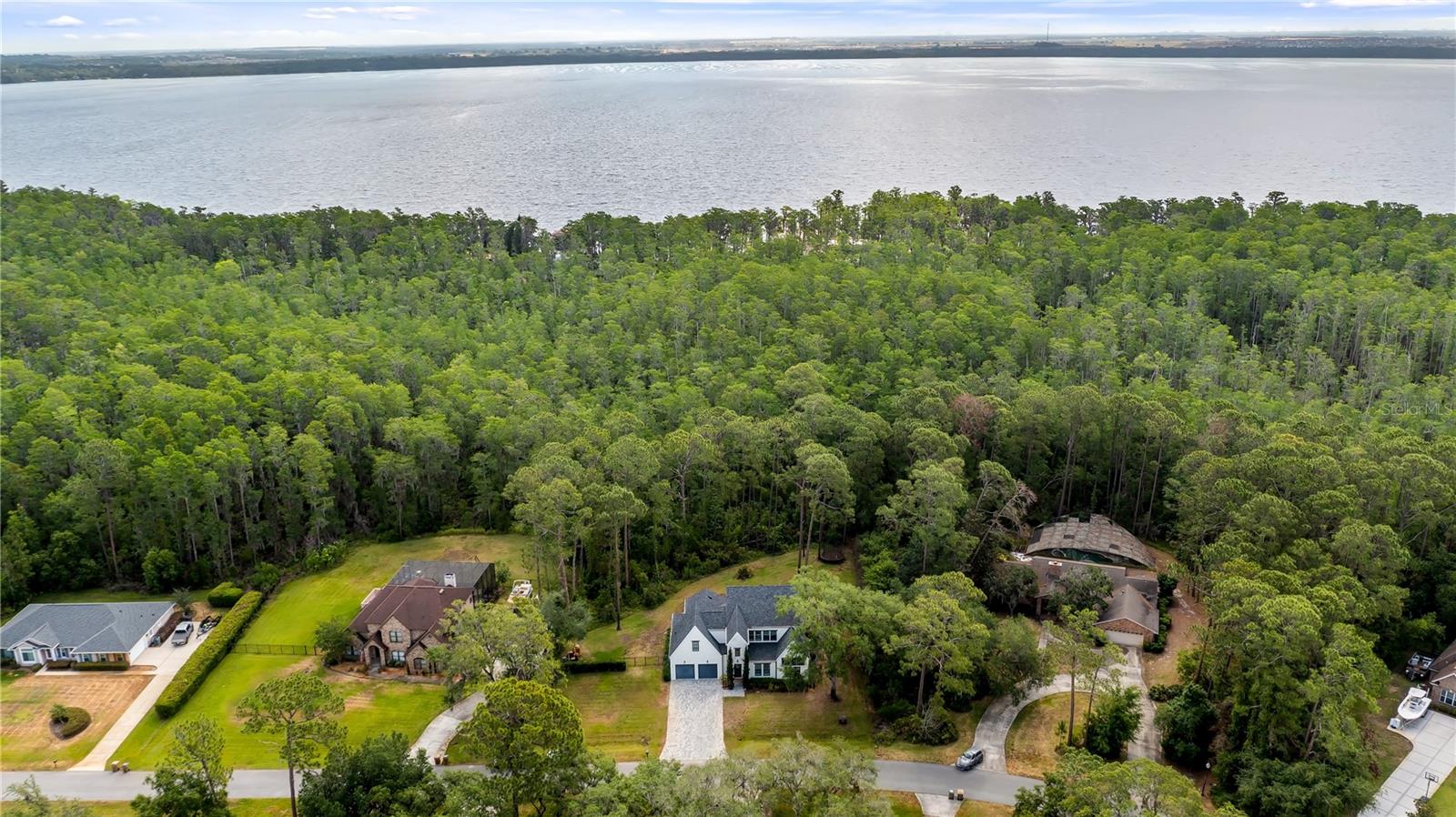 9134 MOSSY OAK LANE