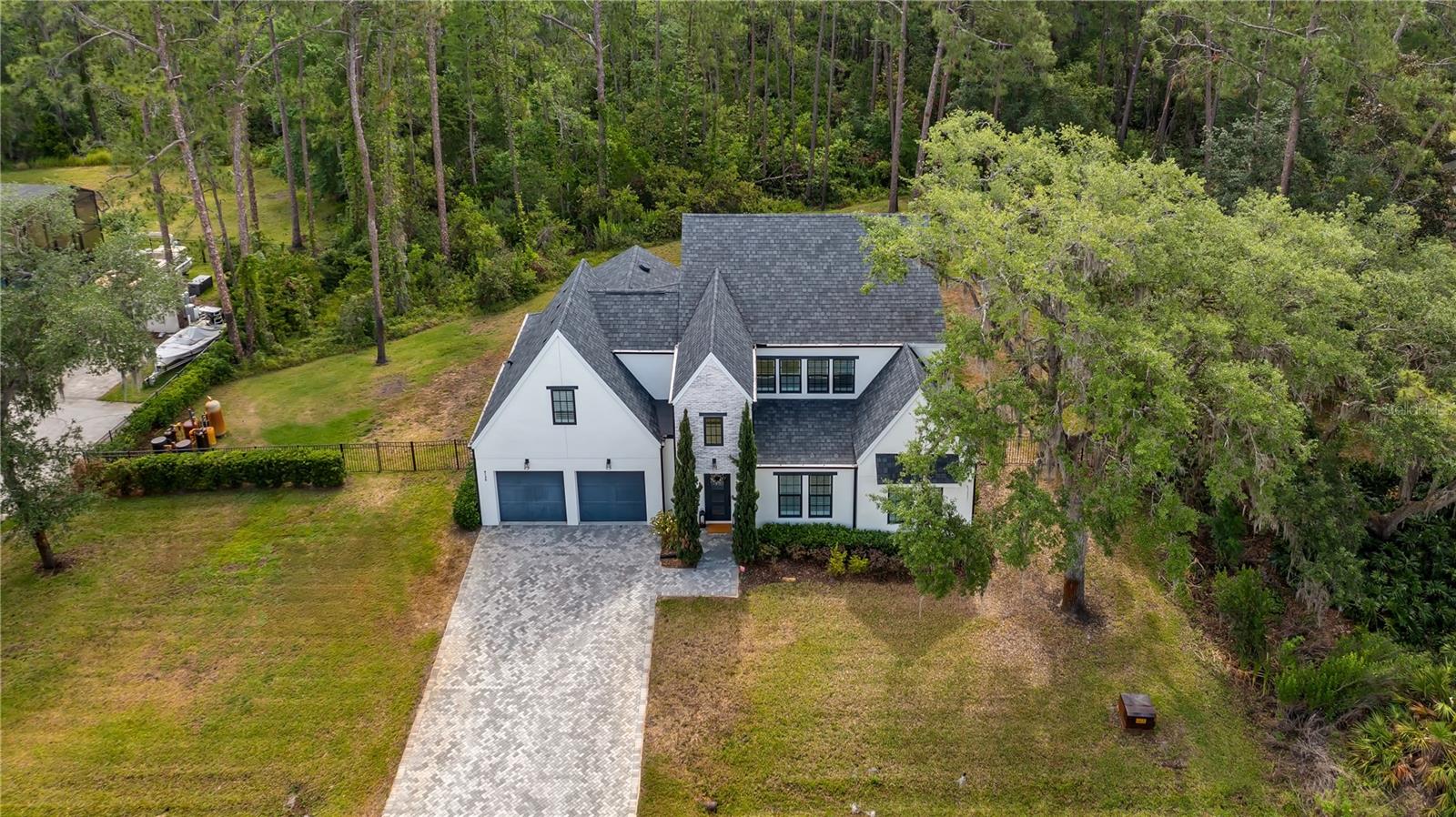 9134 MOSSY OAK LANE