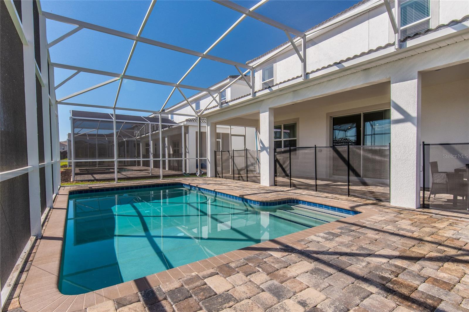 STONEYBROOK SOUTH PH J-2 & J-3 - Residential Lease