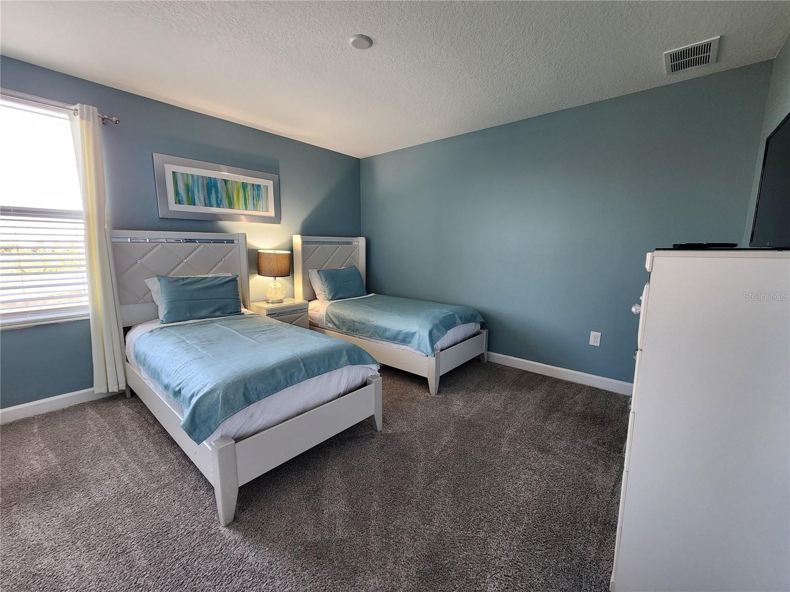 STONEYBROOK SOUTH PH J-2 & J-3 - Residential Lease