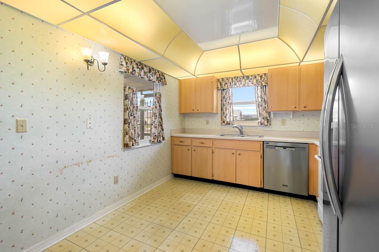 SUN CITY CENTER UNIT 44 A - Residential