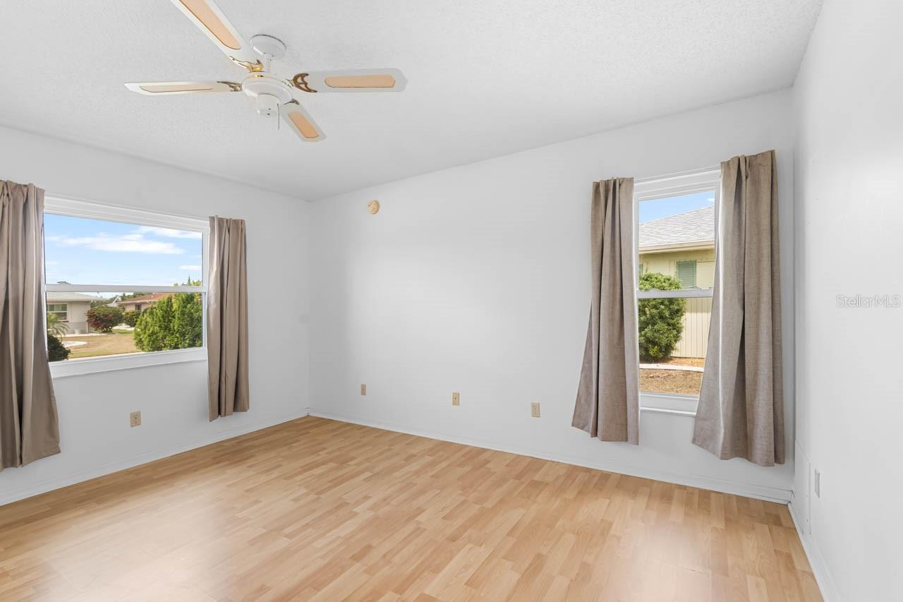 SUN CITY CENTER UNIT 44 A - Residential