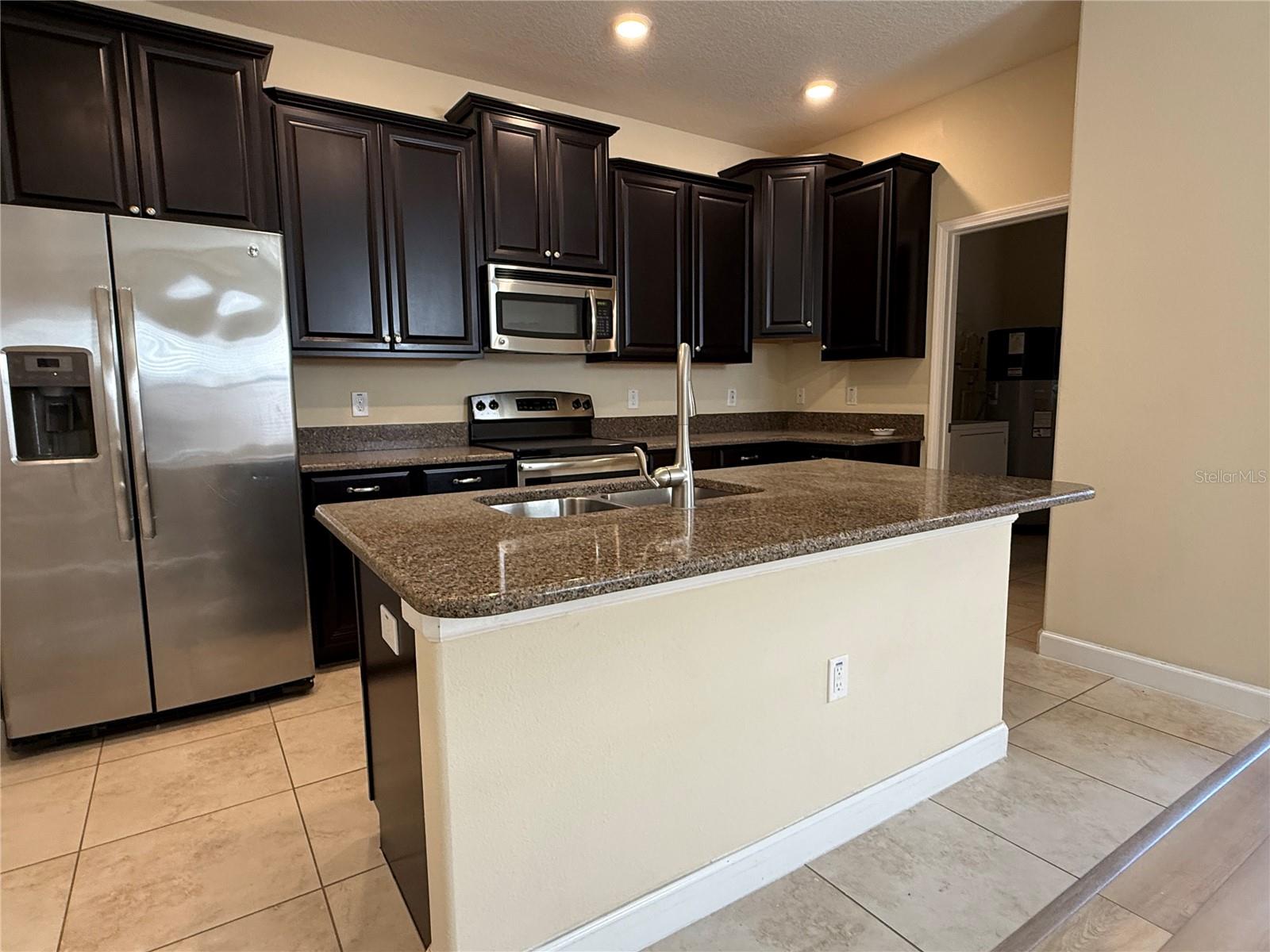 WINDERMERE SOUND - Residential Lease
