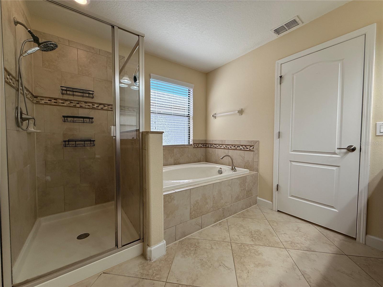 WINDERMERE SOUND - Residential Lease