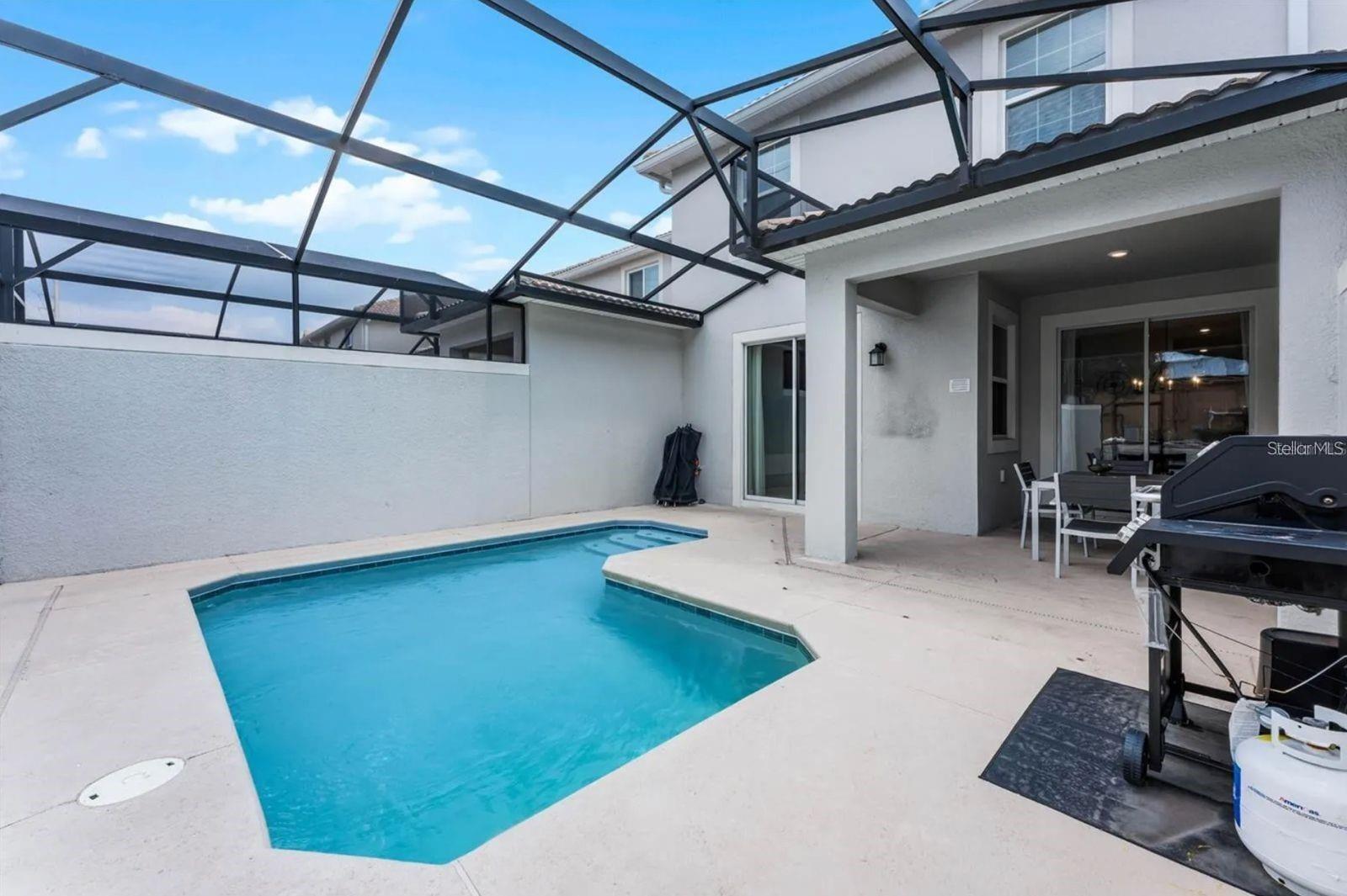 STOREY LAKE PH 3 - Residential