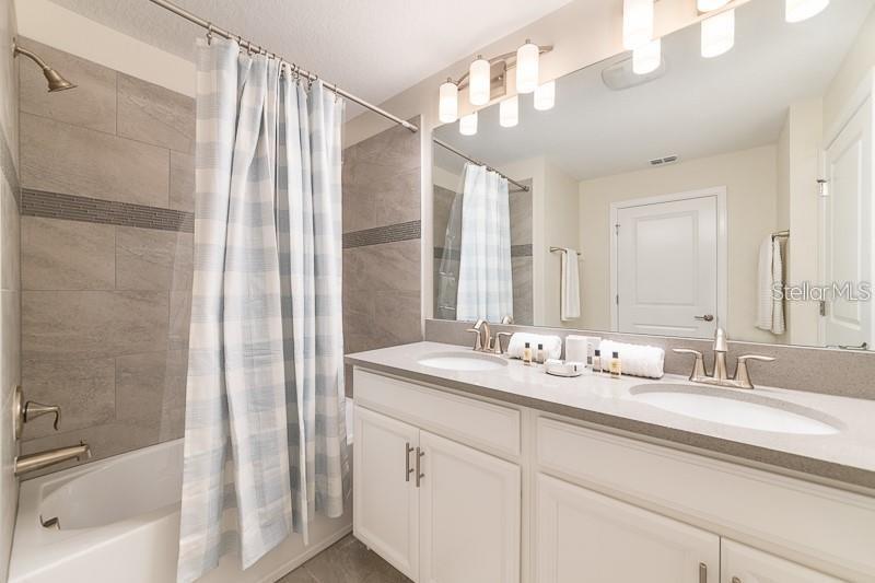 STOREY LAKE PH 3 - Residential