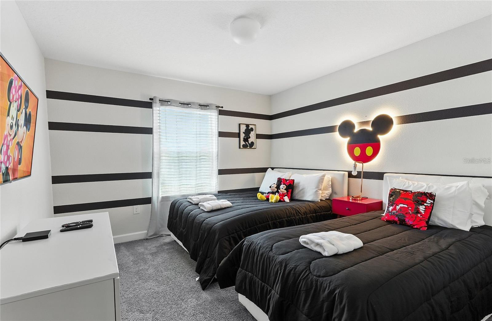 STOREY LAKE PH 3 - Residential