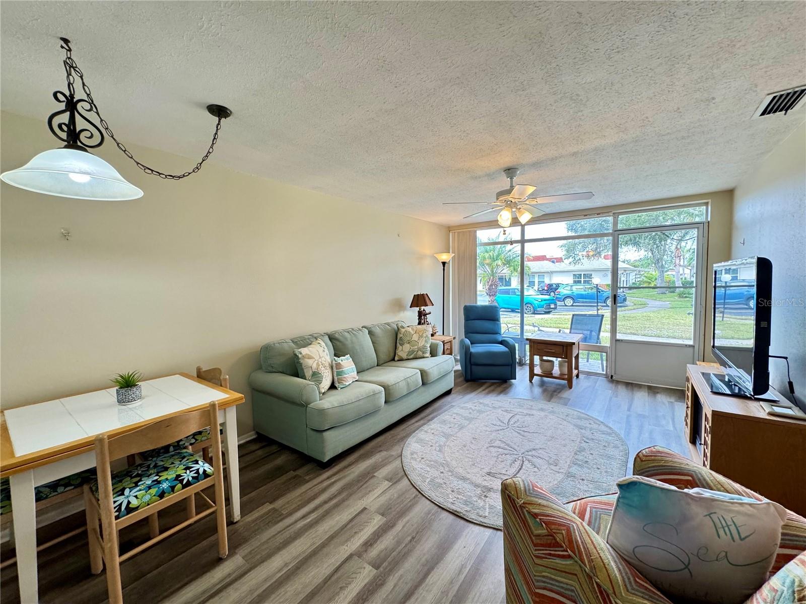 TAHITIAN GARDENS CONDO - Residential