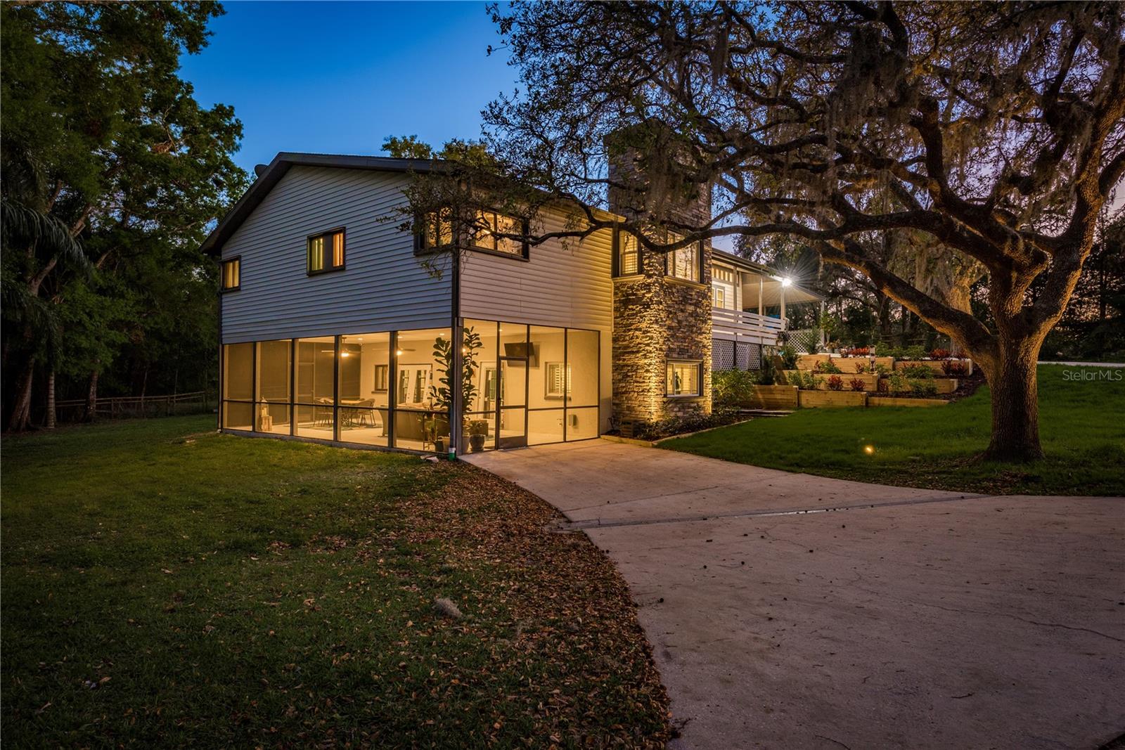 317 OLD EAST LAKE ROAD