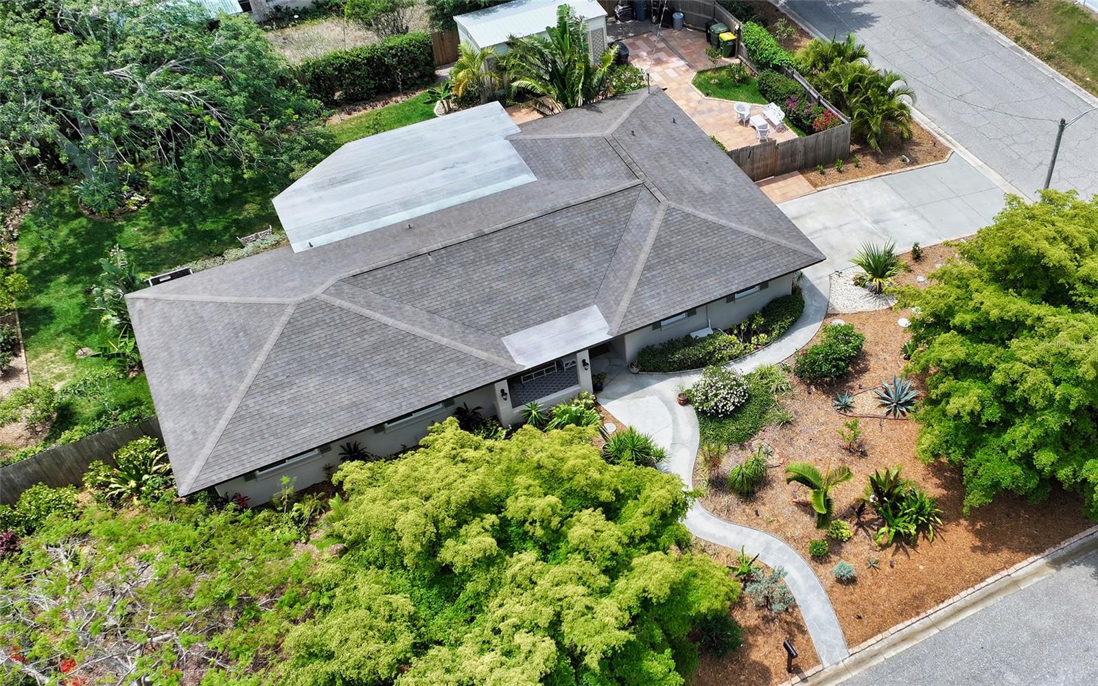 2610 JEFFERSON CIRCLE