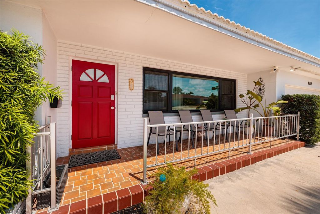 Photo of 8909 Gulf Boulevard, St Pete Beach, FL 33706 (MLS # TB8505927)
