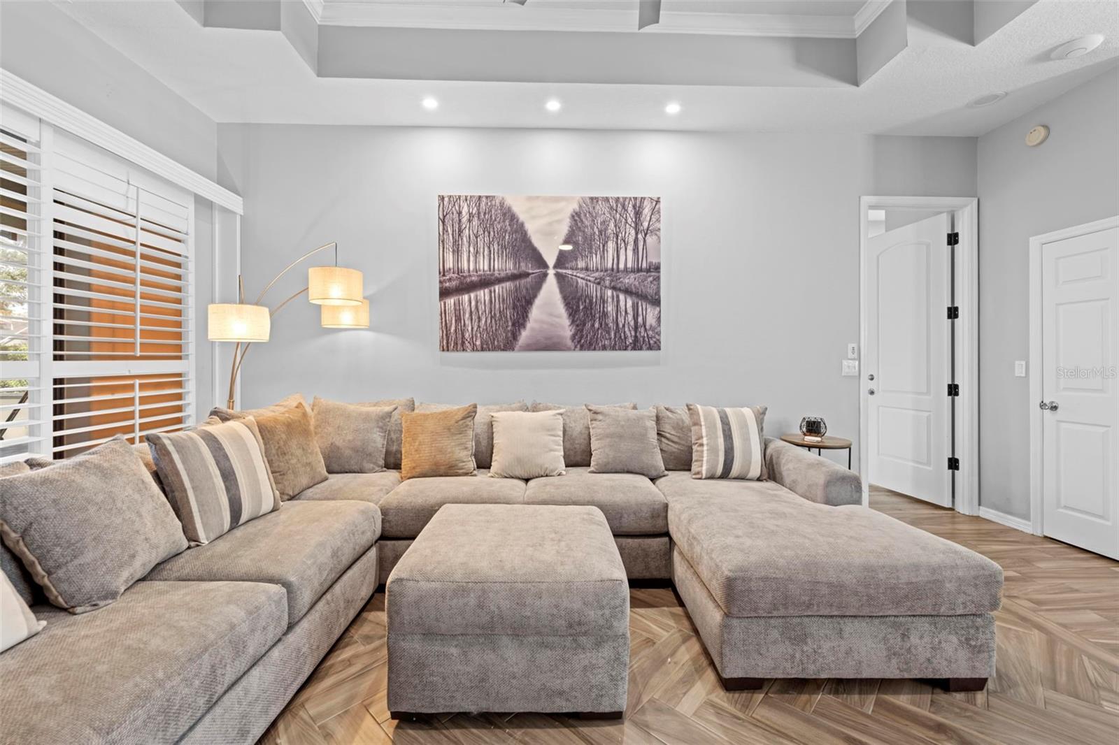 PRISTINE PLACE PH 1 - Residential