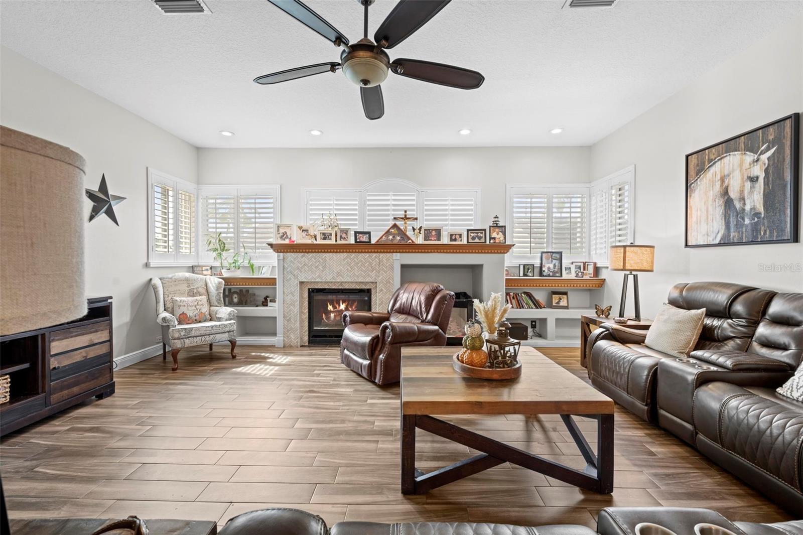 PRISTINE PLACE PH 1 - Residential