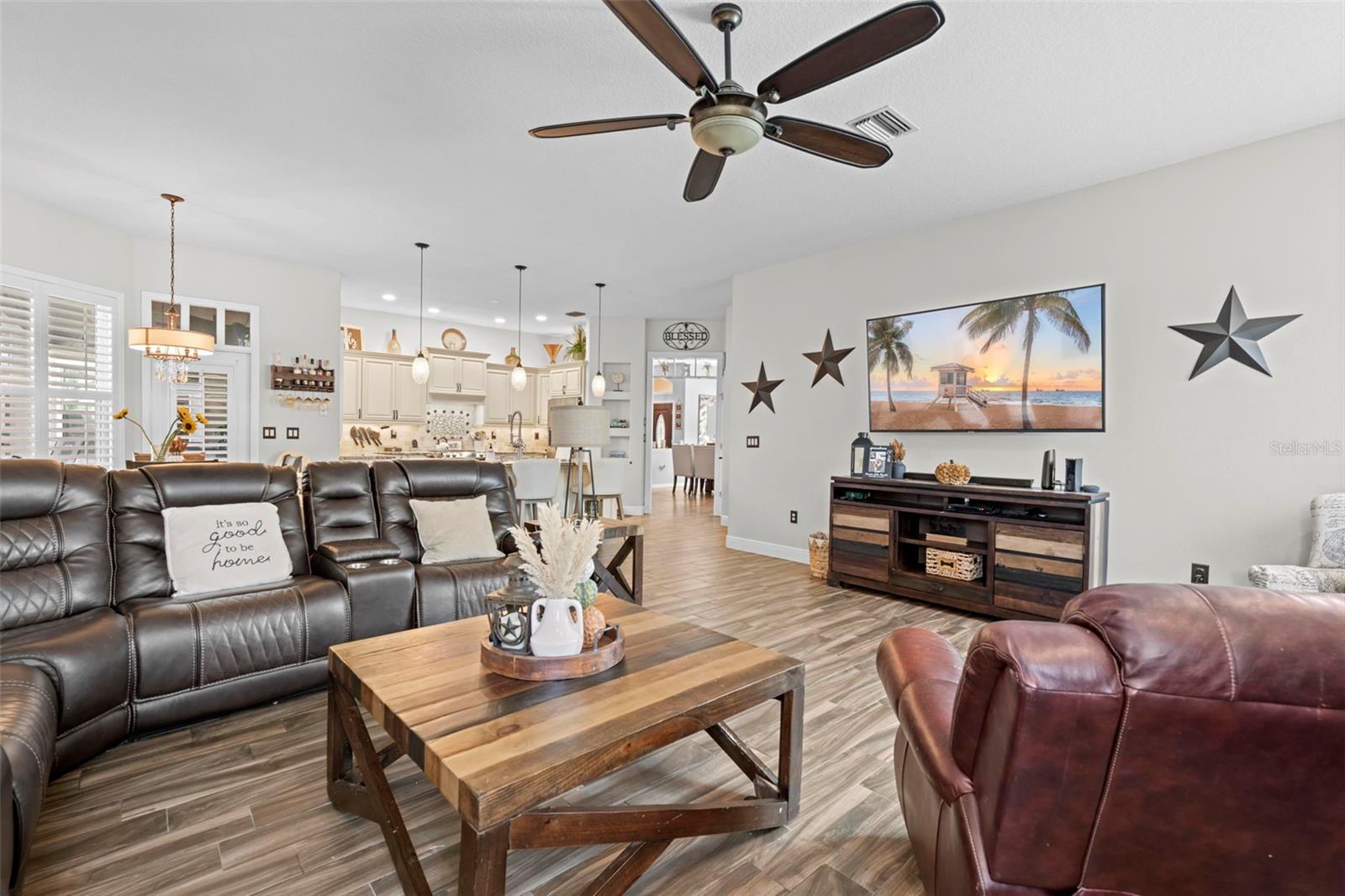 PRISTINE PLACE PH 1 - Residential