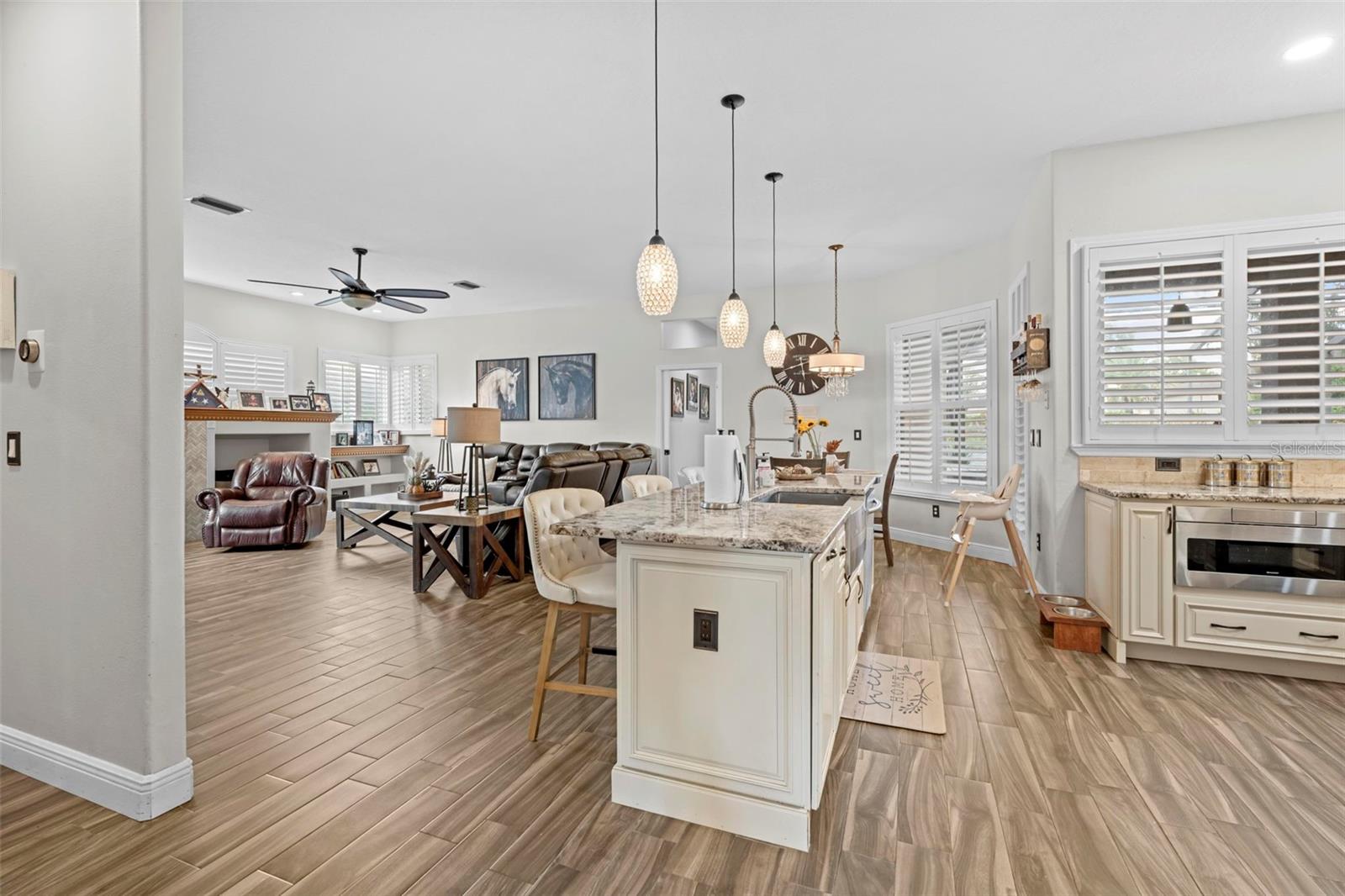 PRISTINE PLACE PH 1 - Residential