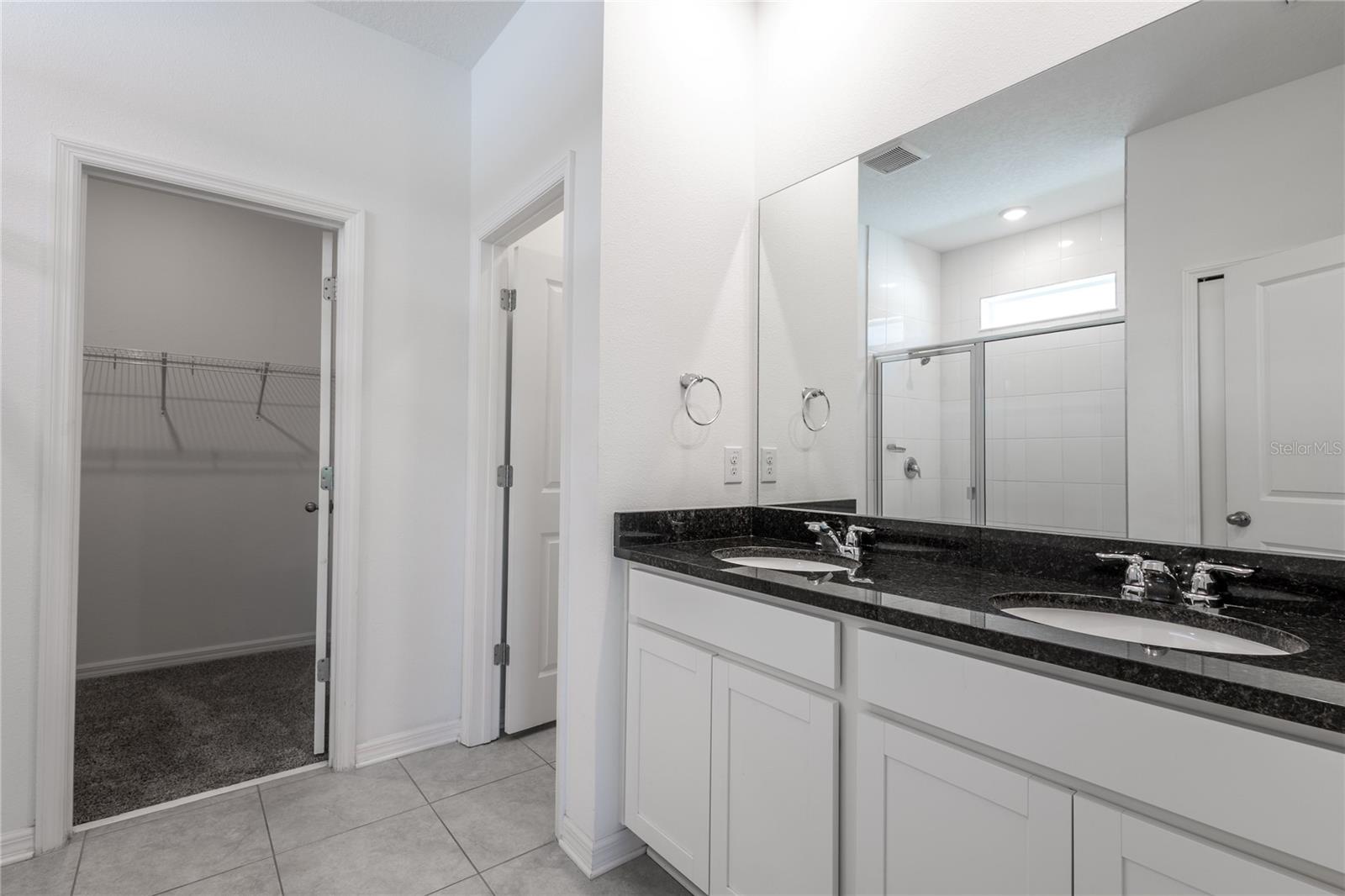 SOUTH FORK TR S & TR T - Residential Lease