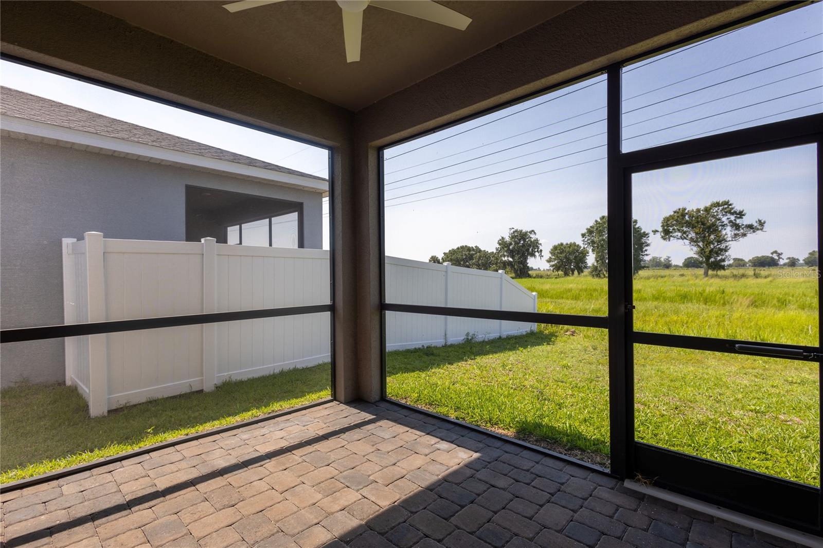 SOUTH FORK TR S & TR T - Residential Lease