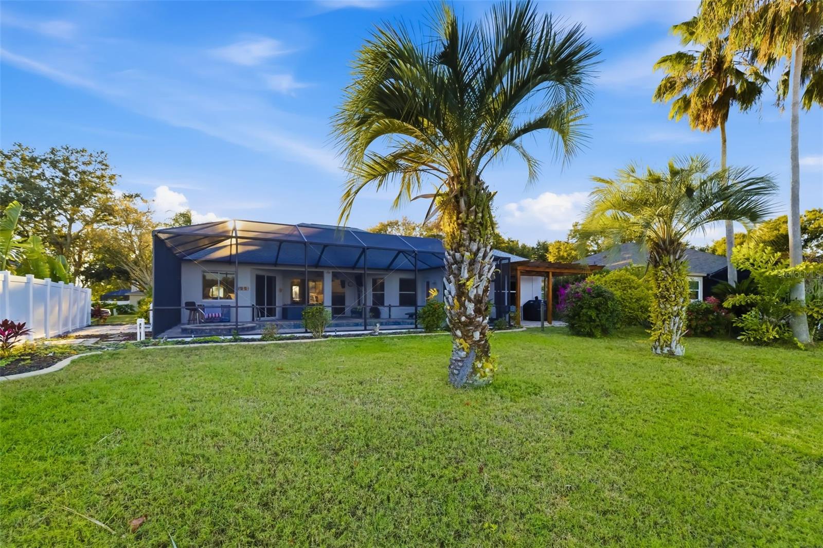 RIVER WOODS PH II - Residential