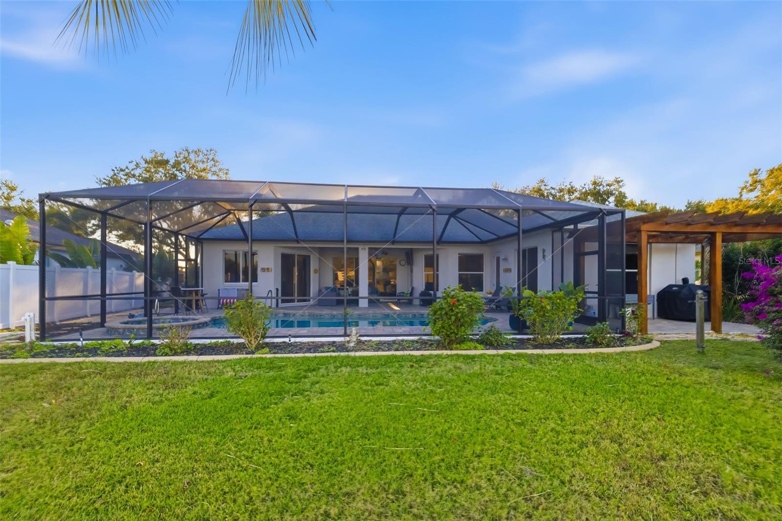 RIVER WOODS PH II - Residential