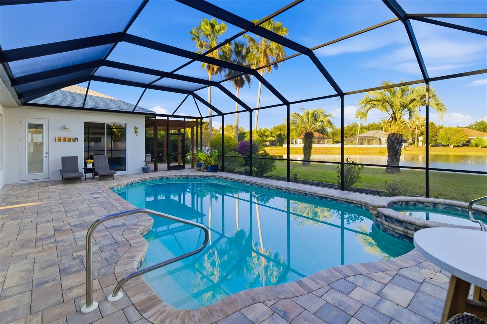 RIVER WOODS PH II - Residential