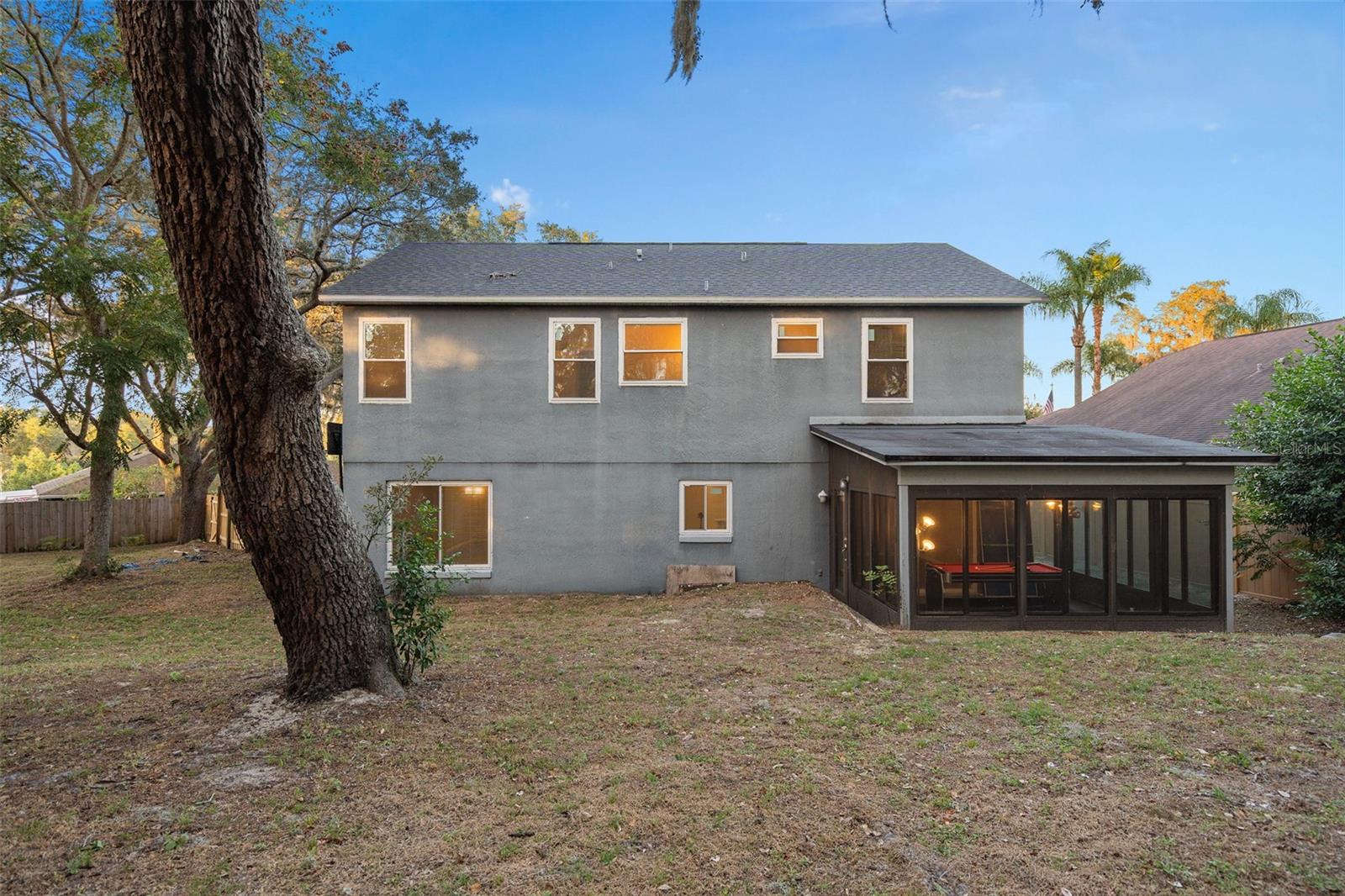 LONG LAKE SHORES - Residential