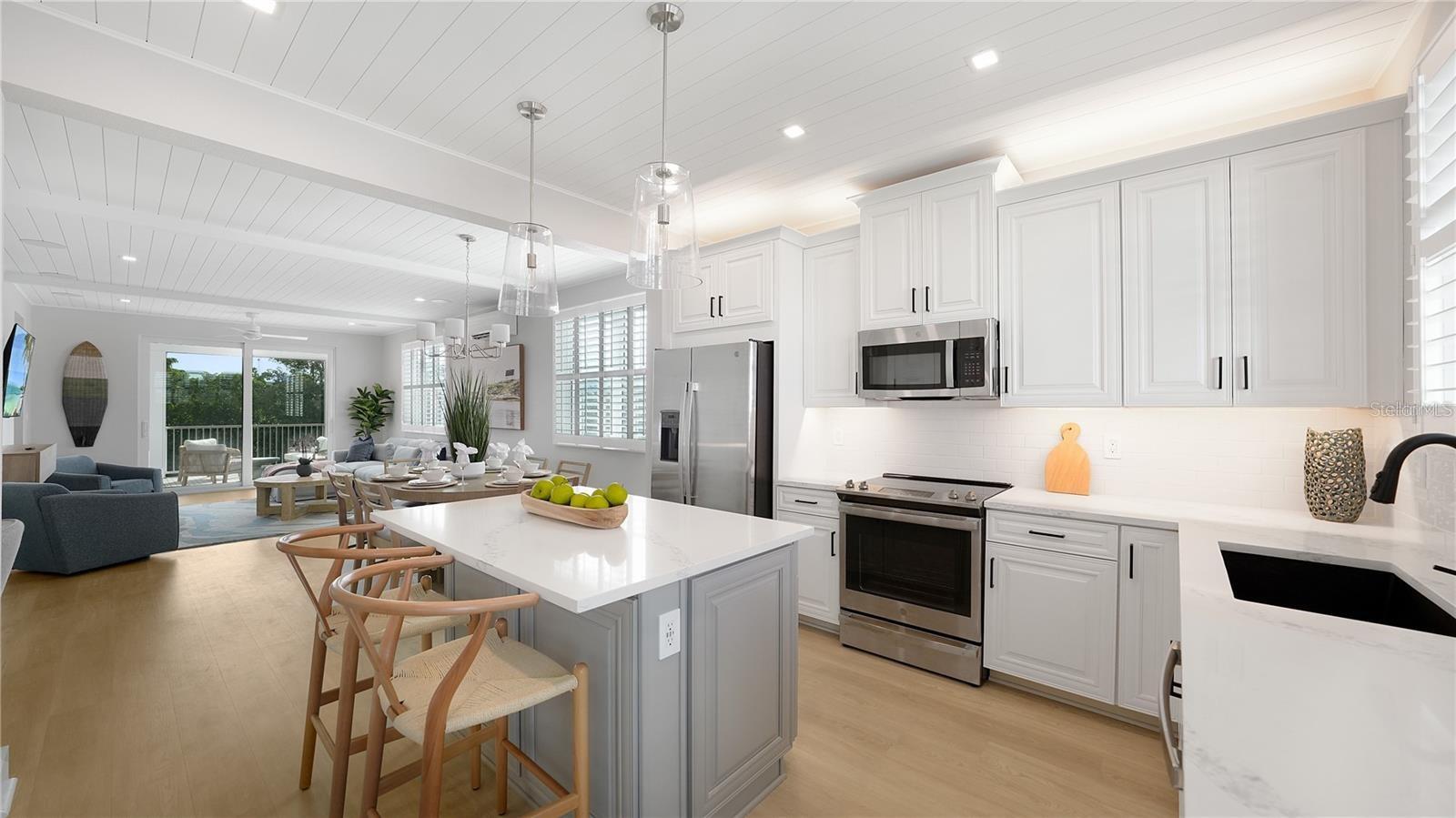 CORTEZ BEACH - Residential