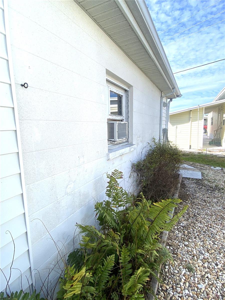 TRAILER ESTATES FOURTH ADD - Residential