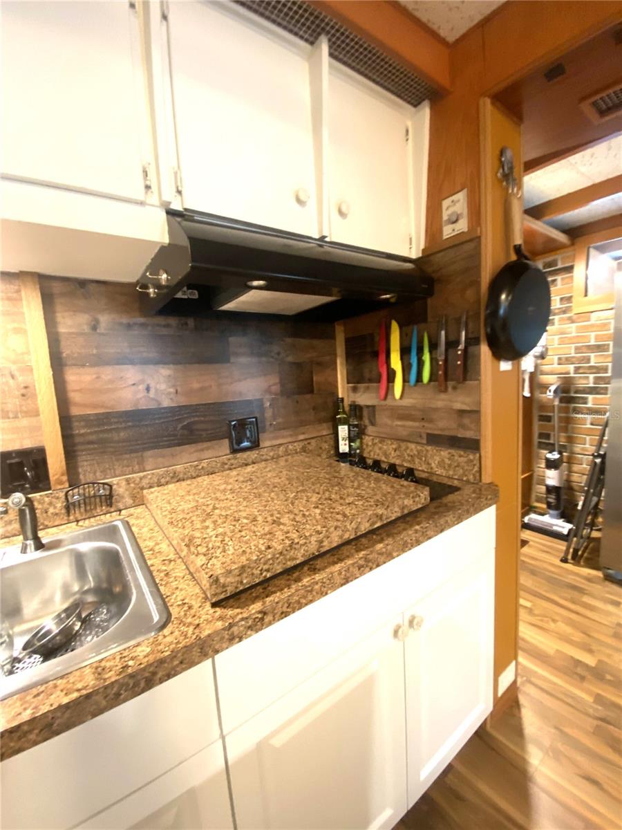 TRAILER ESTATES FOURTH ADD - Residential