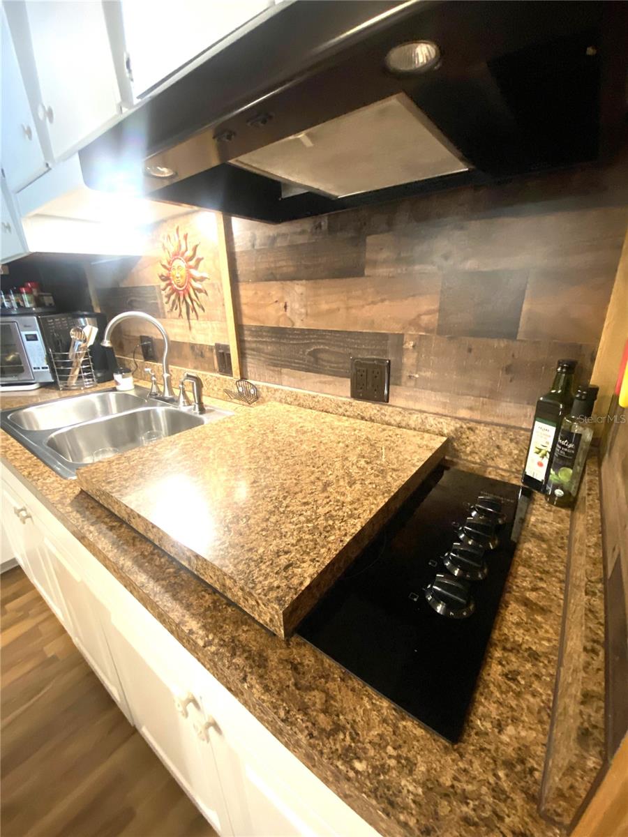 TRAILER ESTATES FOURTH ADD - Residential